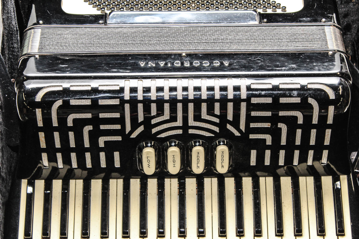 Vintage Excelsior Professional Accordion With Case EBTH